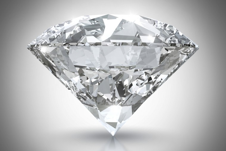 Luxury diamond with clipping path